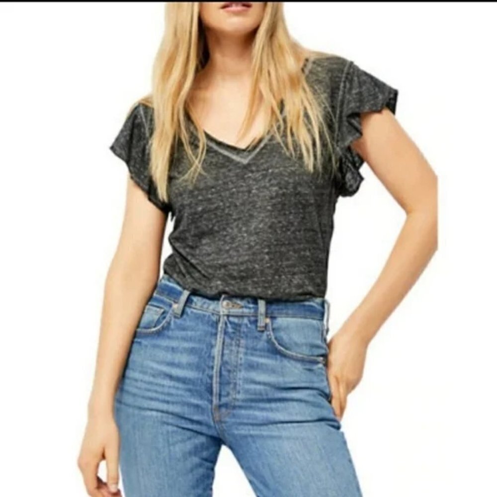 We The Free Effortless Short Sleeve T-Shirt in Charcoal Grey Size Small